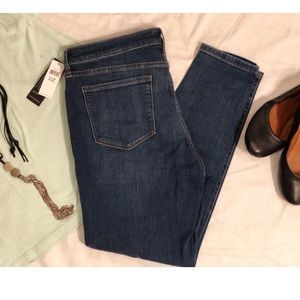 NWT Banana Republic Skinny Jeans
